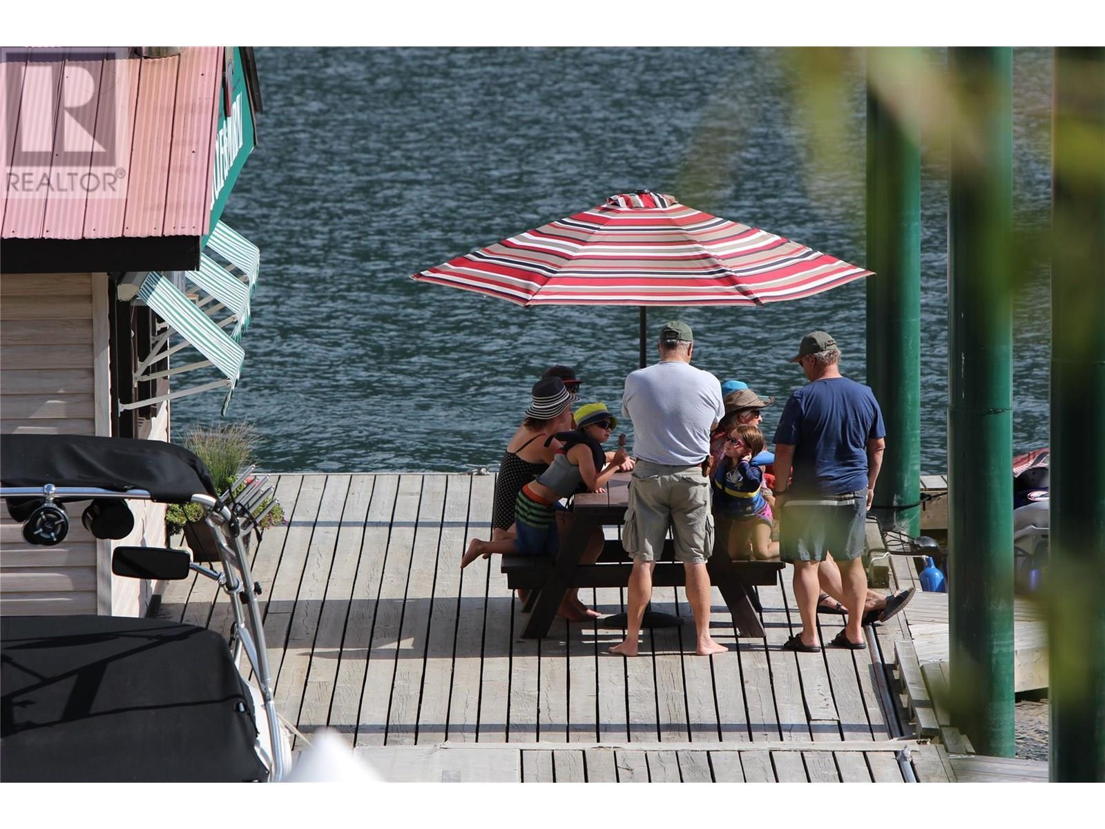 1142 Seymour Arm Bay Road Road. Seymour Arm, British Columbia