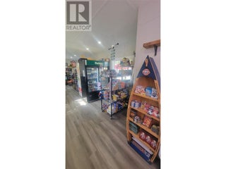 1142 Seymour Arm Bay Road Road. Seymour Arm, British Columbia