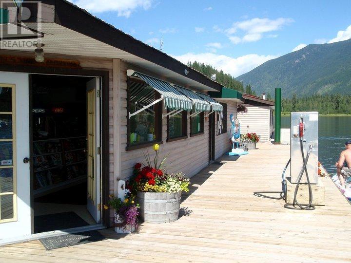 1142 Seymour Arm Bay Road Road. Seymour Arm, British Columbia