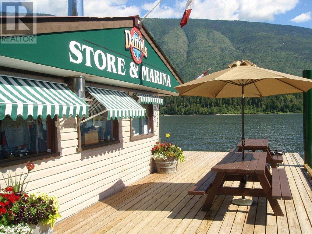 1142 Seymour Arm Bay Road Road. Seymour Arm, British Columbia