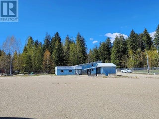 4063 Express Point Crescent. Scotch Creek, British Columbia