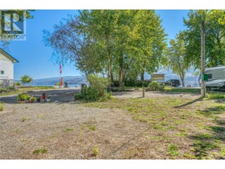 3960 Beach Avenue. Peachland, British Columbia