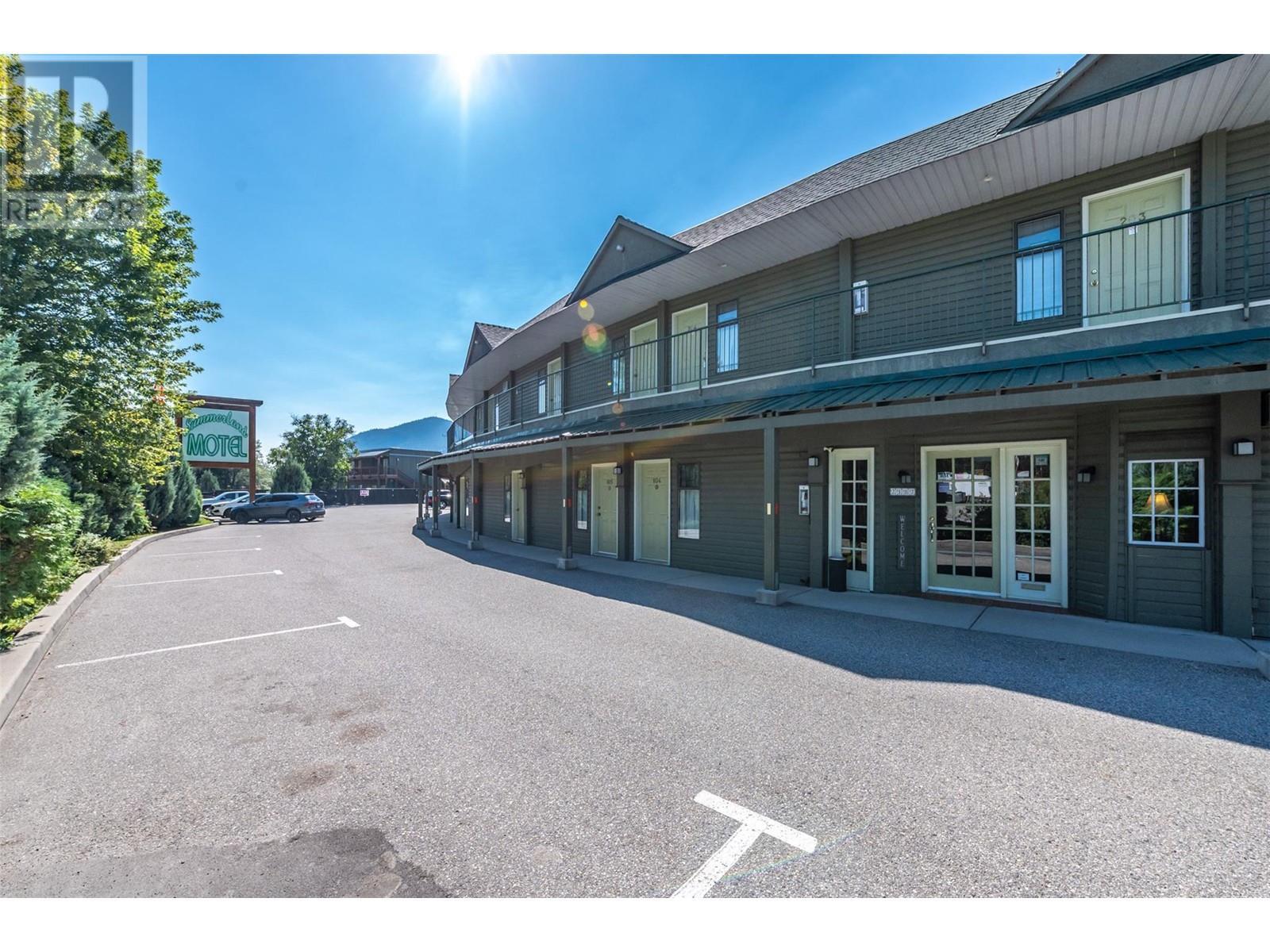 6203 Willow Avenue. Summerland, British Columbia