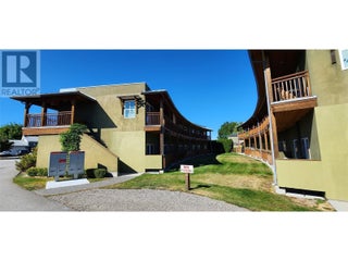 6203 Willow Avenue. Summerland, British Columbia