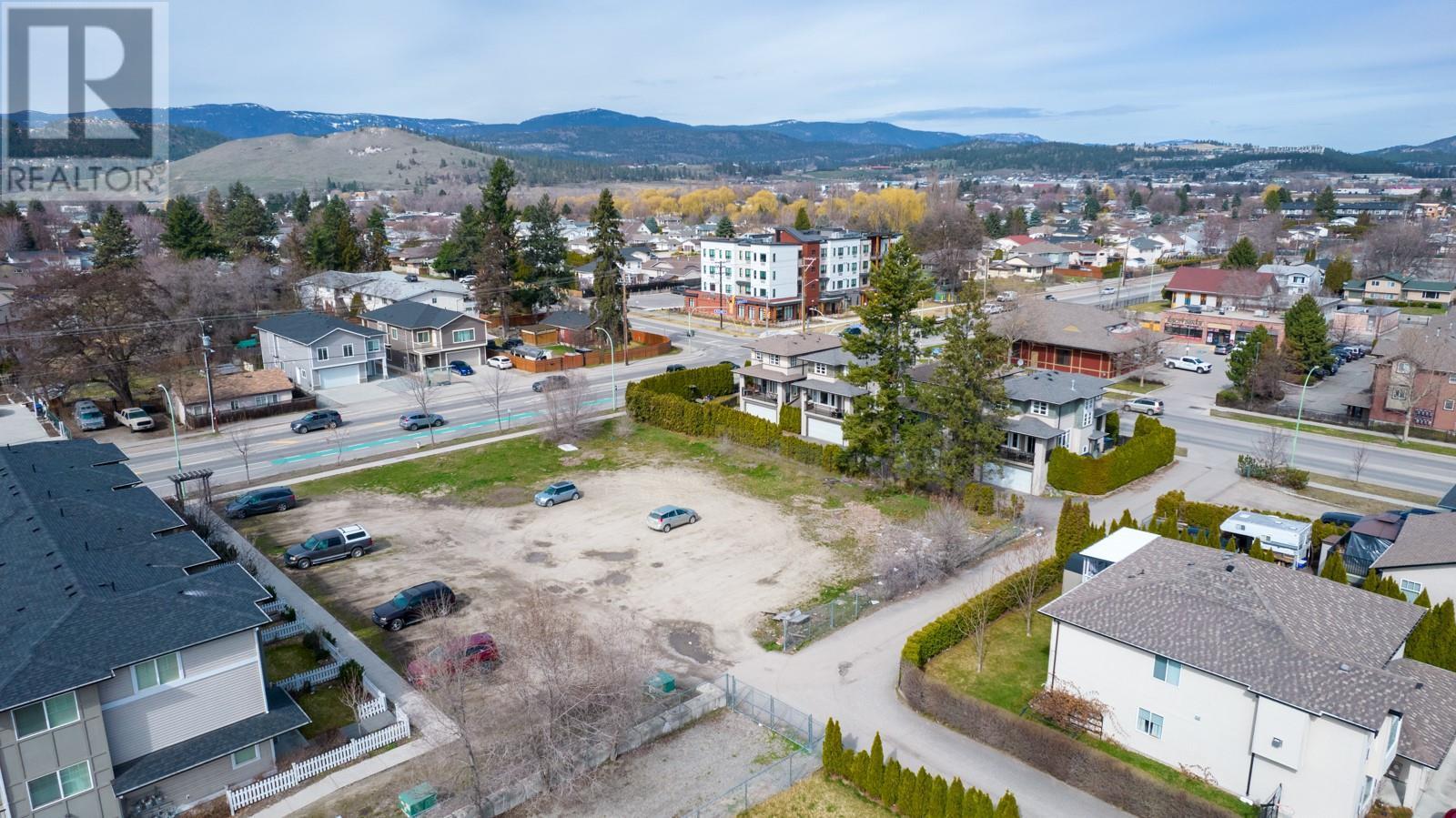 945 Rutland Road N. Kelowna, British Columbia