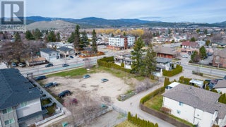 945 Rutland Road N. Kelowna, British Columbia