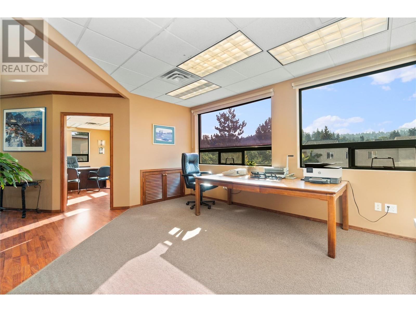 571 6 Street Ne Unit# 203. Salmon Arm, British Columbia