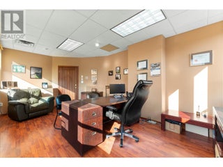 571 6 Street Ne Unit# 203. Salmon Arm, British Columbia