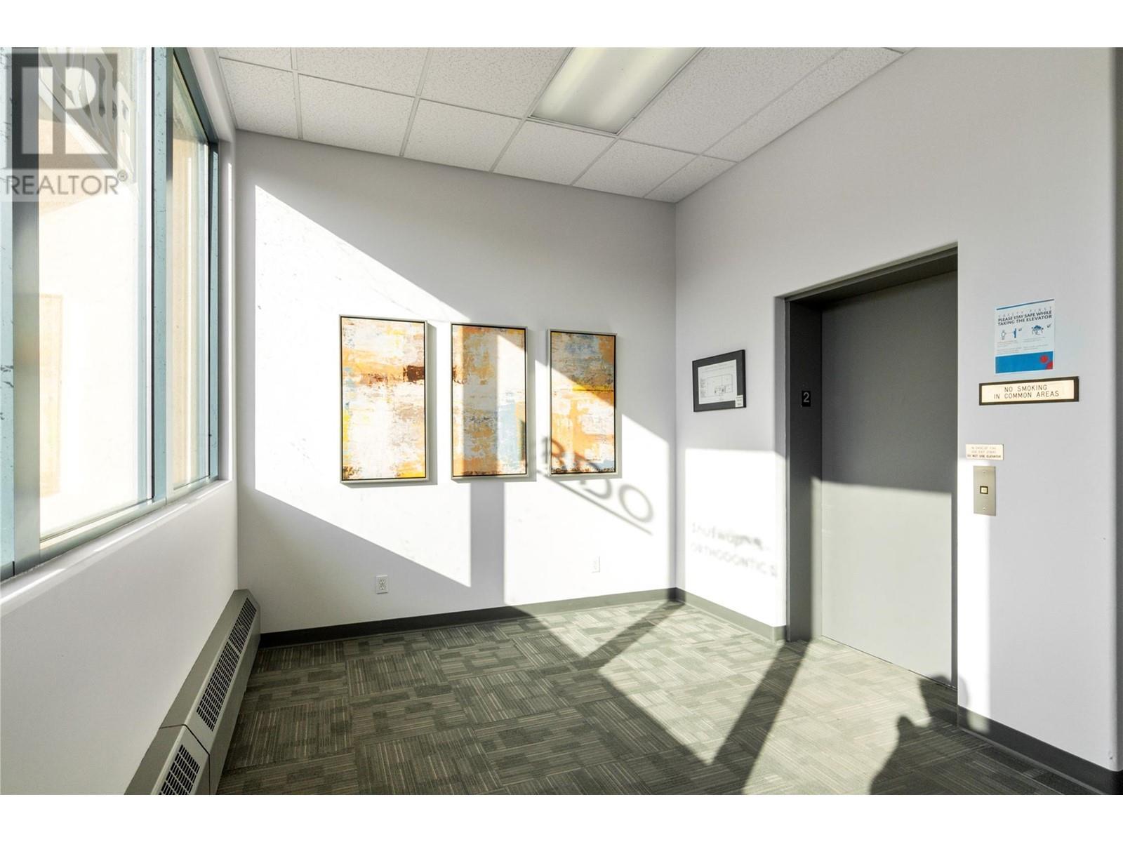 571 6 Street Ne Unit# 203. Salmon Arm, British Columbia