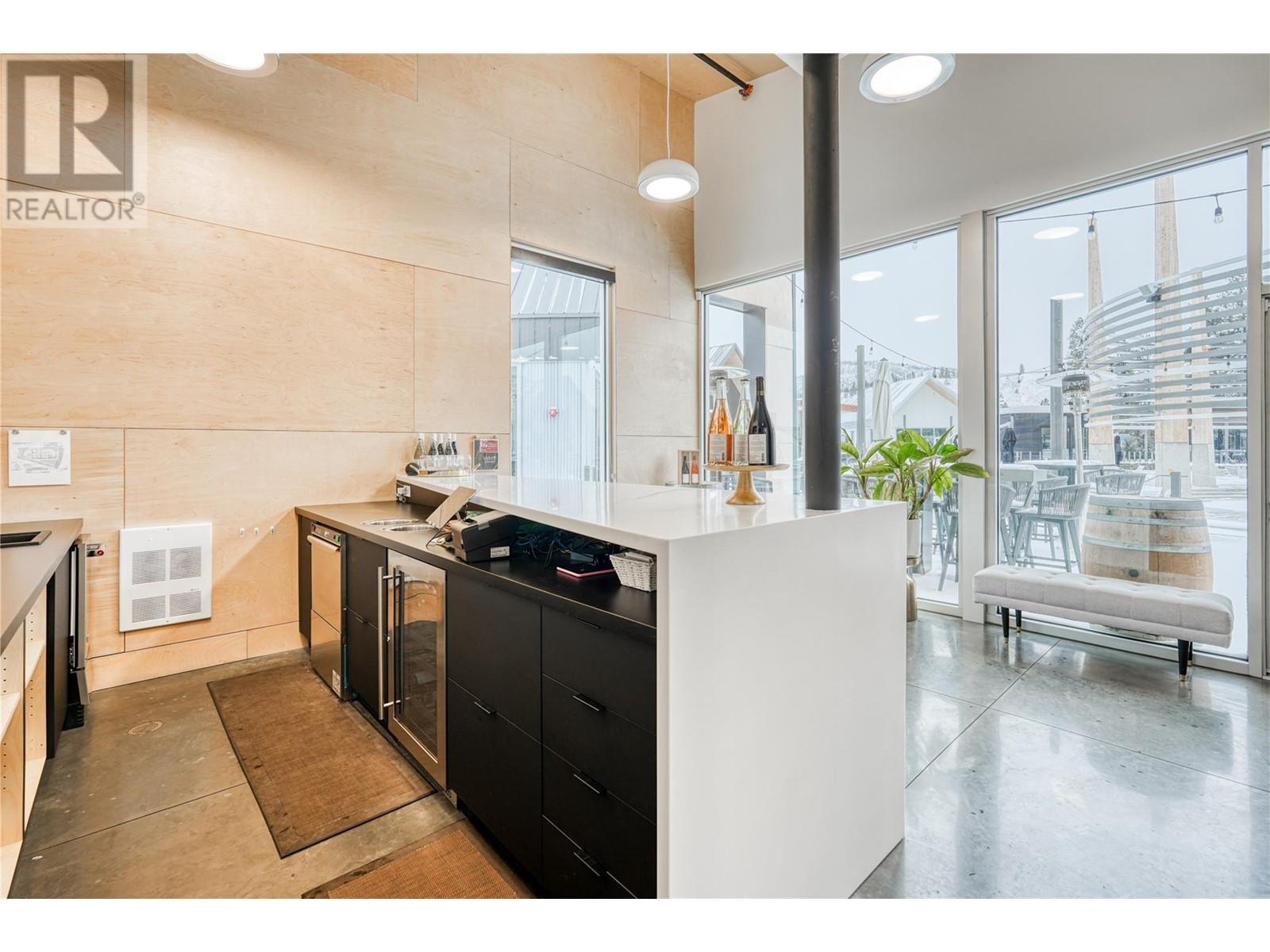 100 Enterprise Way Unit# 115. Oliver, British Columbia