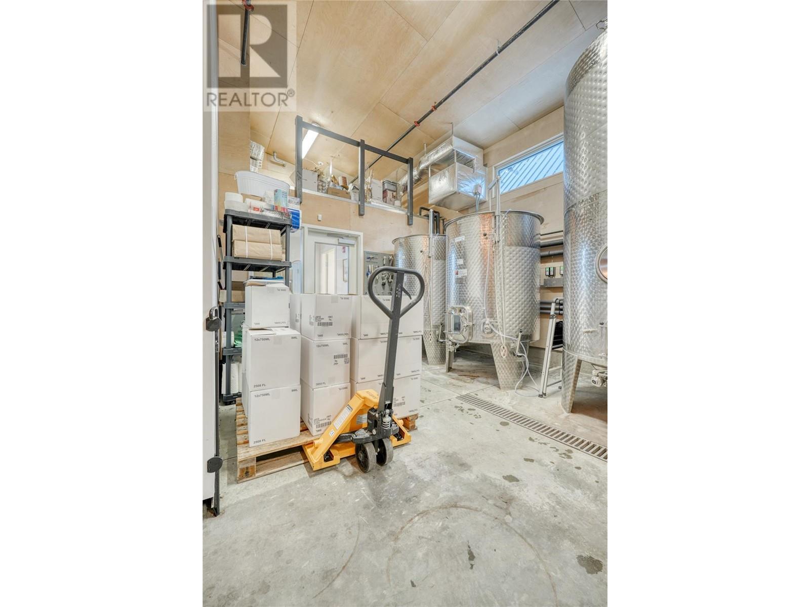 100 Enterprise Way Unit# 115. Oliver, British Columbia