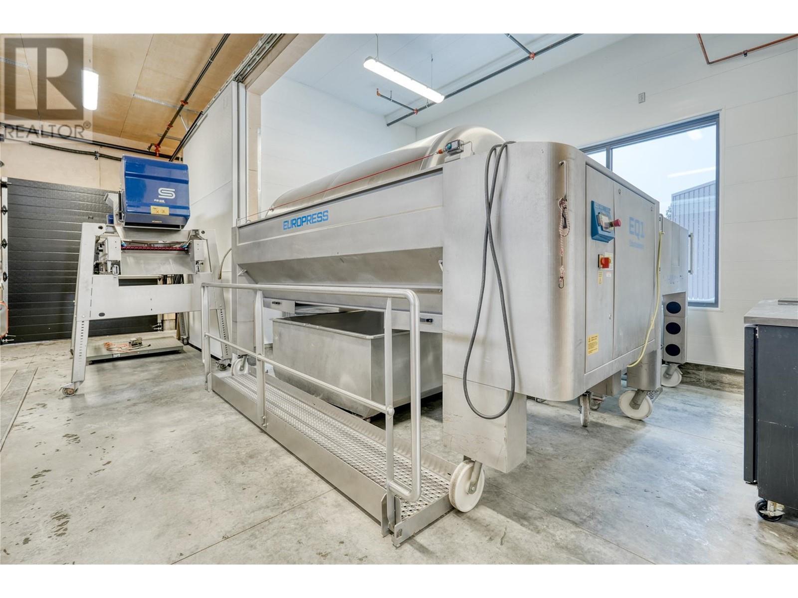 100 Enterprise Way Unit# 115. Oliver, British Columbia