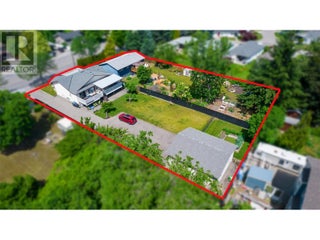 3029 Gordon Drive. Kelowna, British Columbia