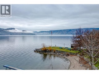 5830 Beach Avenue. Peachland, British Columbia