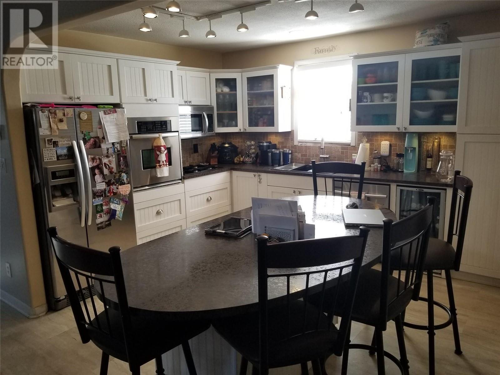 721-725 Shuswap Avenue. Chase, British Columbia