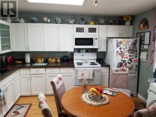 721-725 Shuswap Avenue. Chase, British Columbia