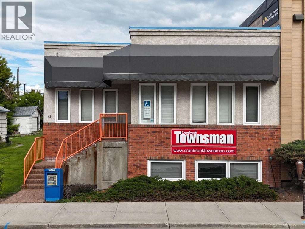 42 12th Avenue S, Cranbrook