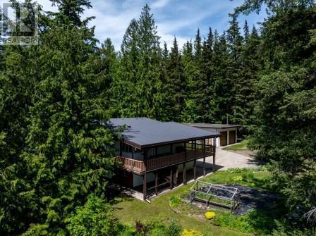 2941 Mcinnes Road. Revelstoke, British Columbia