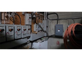 5078 Cousins Place. Peachland, British Columbia