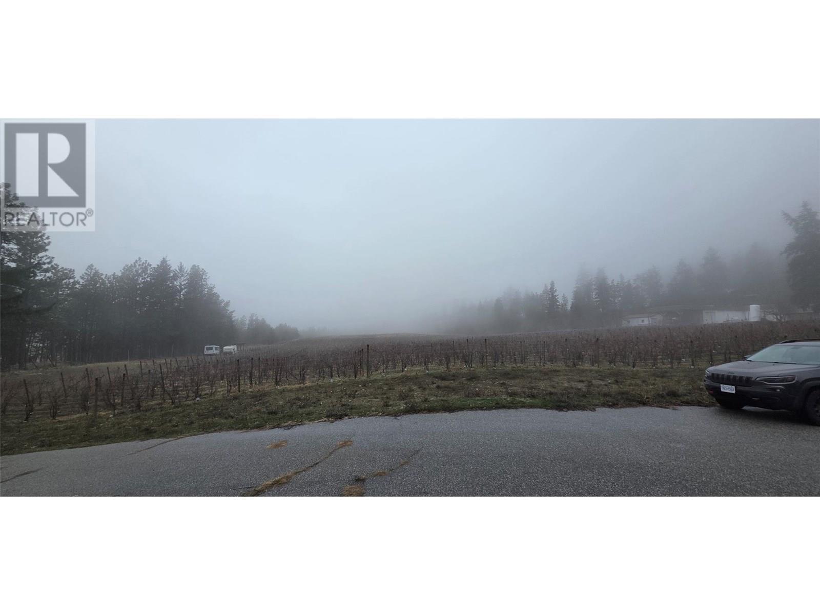 5078 Cousins Place. Peachland, British Columbia