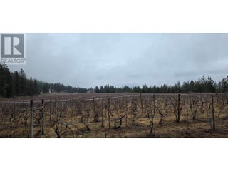 5078 Cousins Place. Peachland, British Columbia