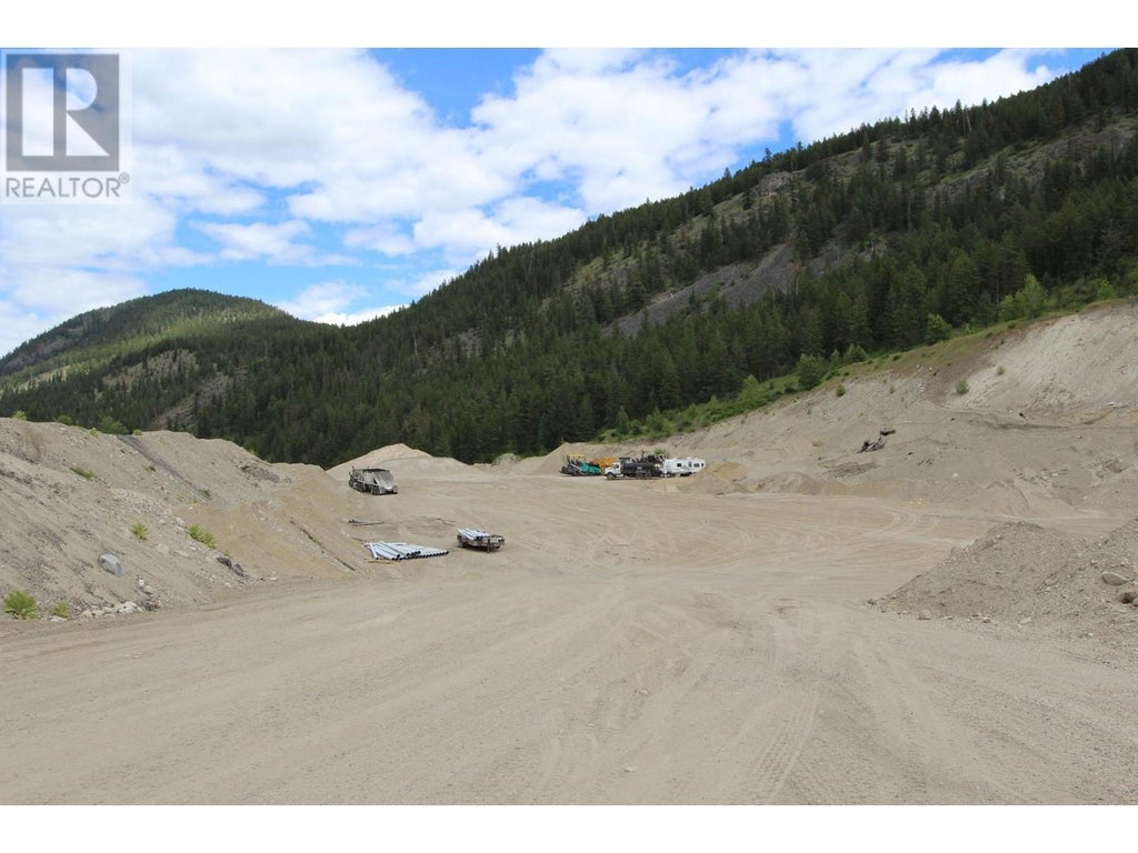 5031 Willow Road, Kamloops