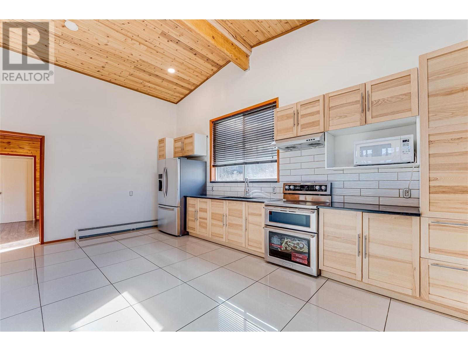 6650 Okanagan Avenue. Vernon, British Columbia