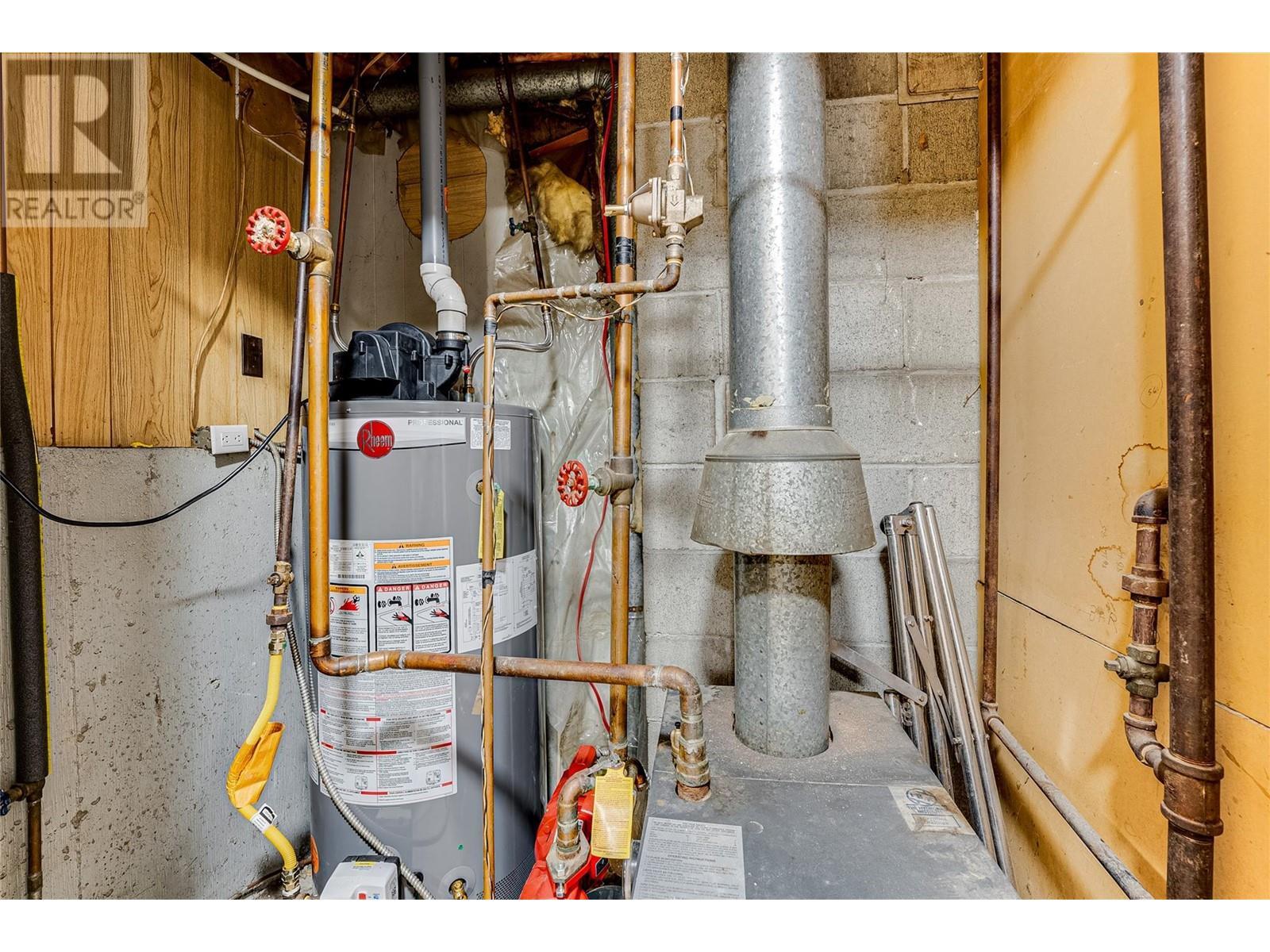 6650 Okanagan Avenue. Vernon, British Columbia