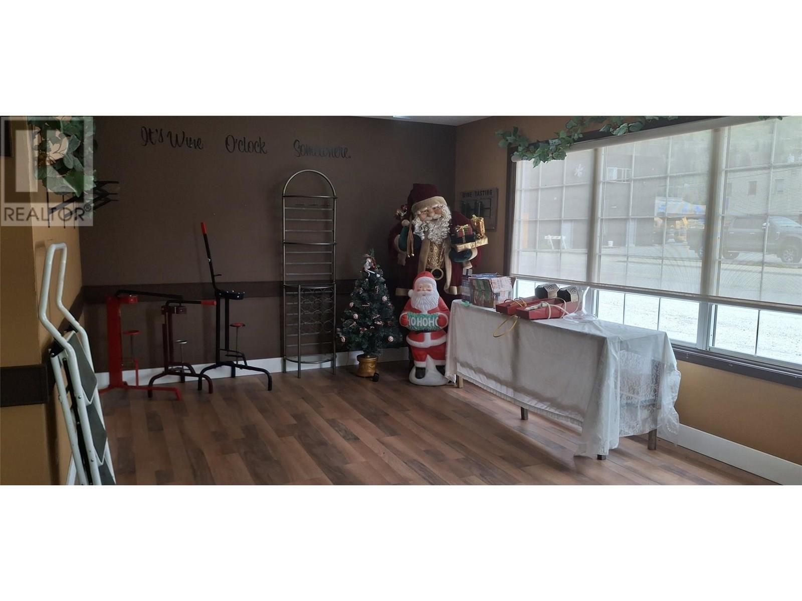 722 1st Avenue. Chase, British Columbia