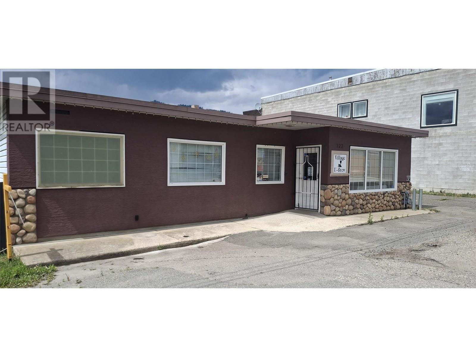 722 1st Avenue. Chase, British Columbia