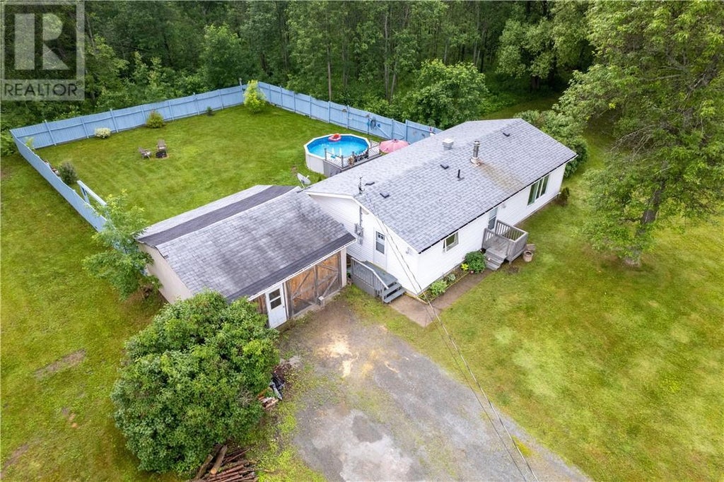 62 Highway 17 E, Spanish