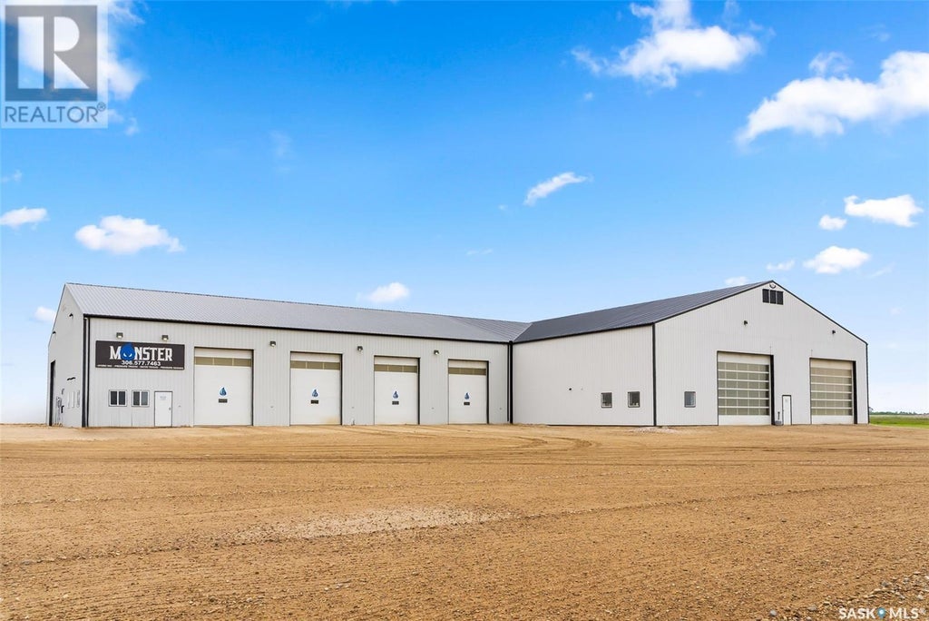 Commercial Shop - Rm Of Brock No.64, Brock Rm No. 64