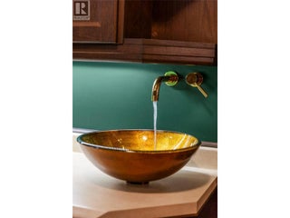 302 First Street W. Revelstoke, British Columbia