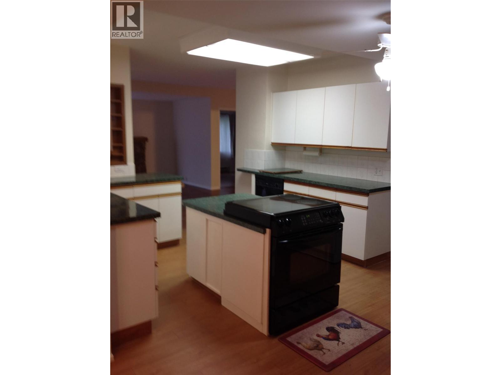 104 George Street. Enderby, British Columbia