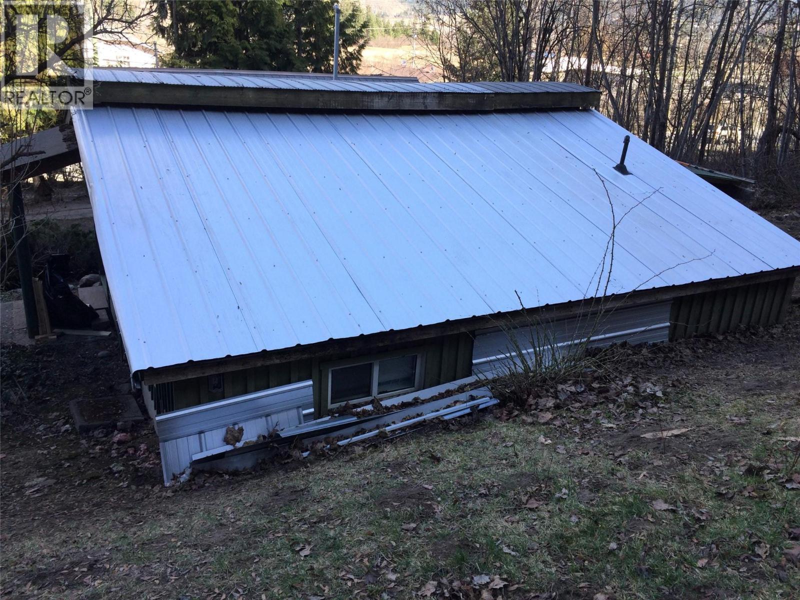 104 George Street. Enderby, British Columbia