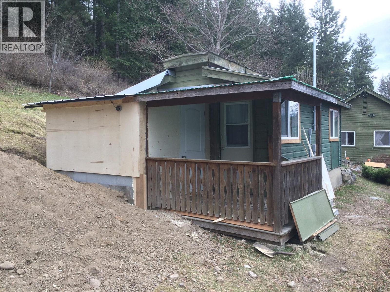 104 George Street. Enderby, British Columbia