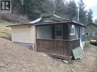 104 George Street. Enderby, British Columbia