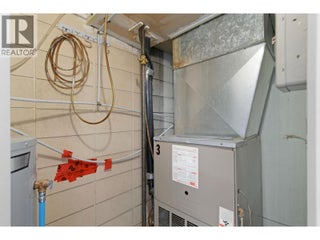 525 - 527 Lawrence Avenue. Kelowna, British Columbia