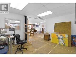 525 - 527 Lawrence Avenue. Kelowna, British Columbia