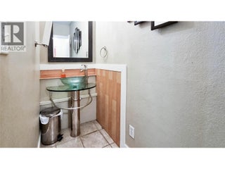 1607 Ellis Street. Kelowna, British Columbia