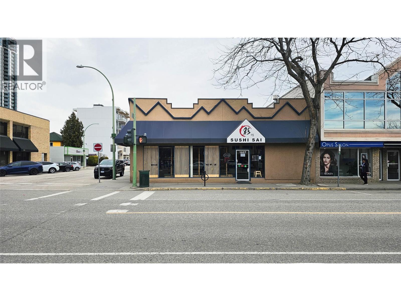 1607 Ellis Street. Kelowna, British Columbia