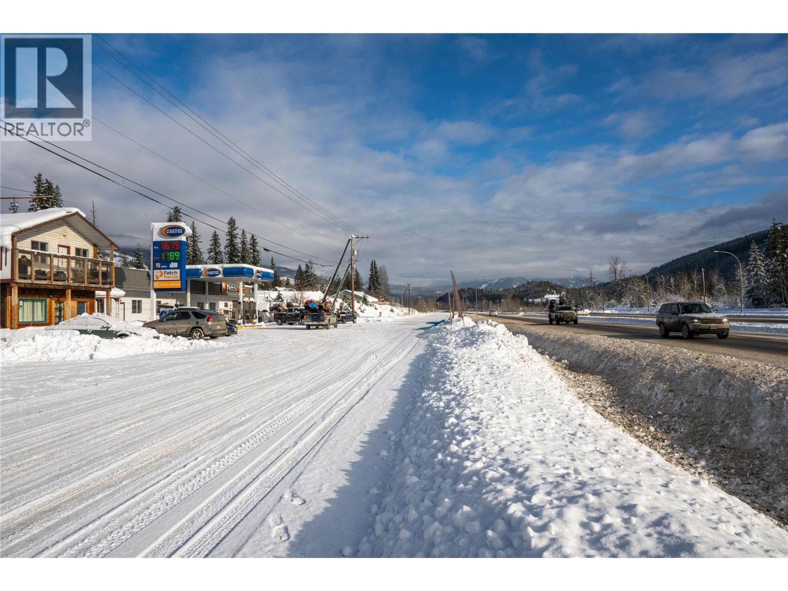 3643 Malakwa Road. Malakwa, British Columbia