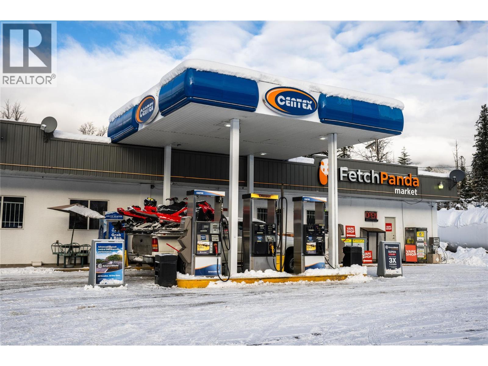 3643 Malakwa Road. Malakwa, British Columbia