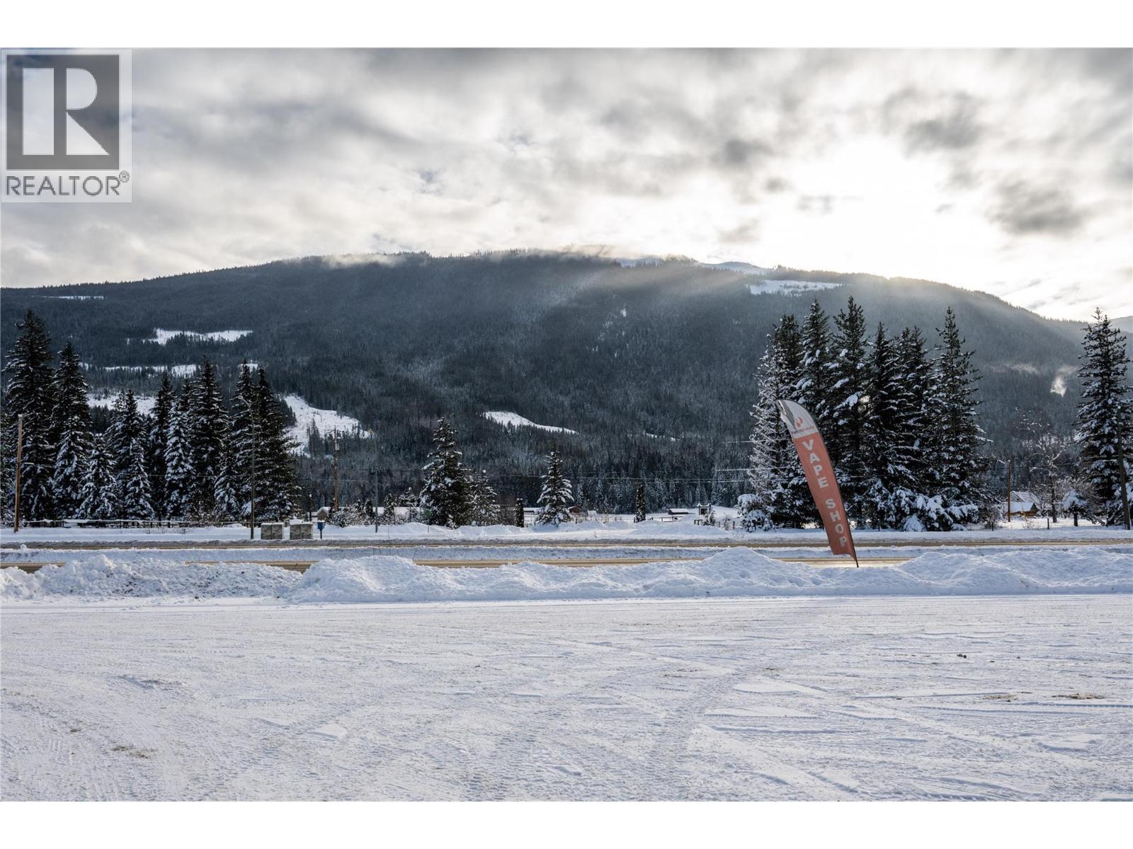 3643 Malakwa Road. Malakwa, British Columbia