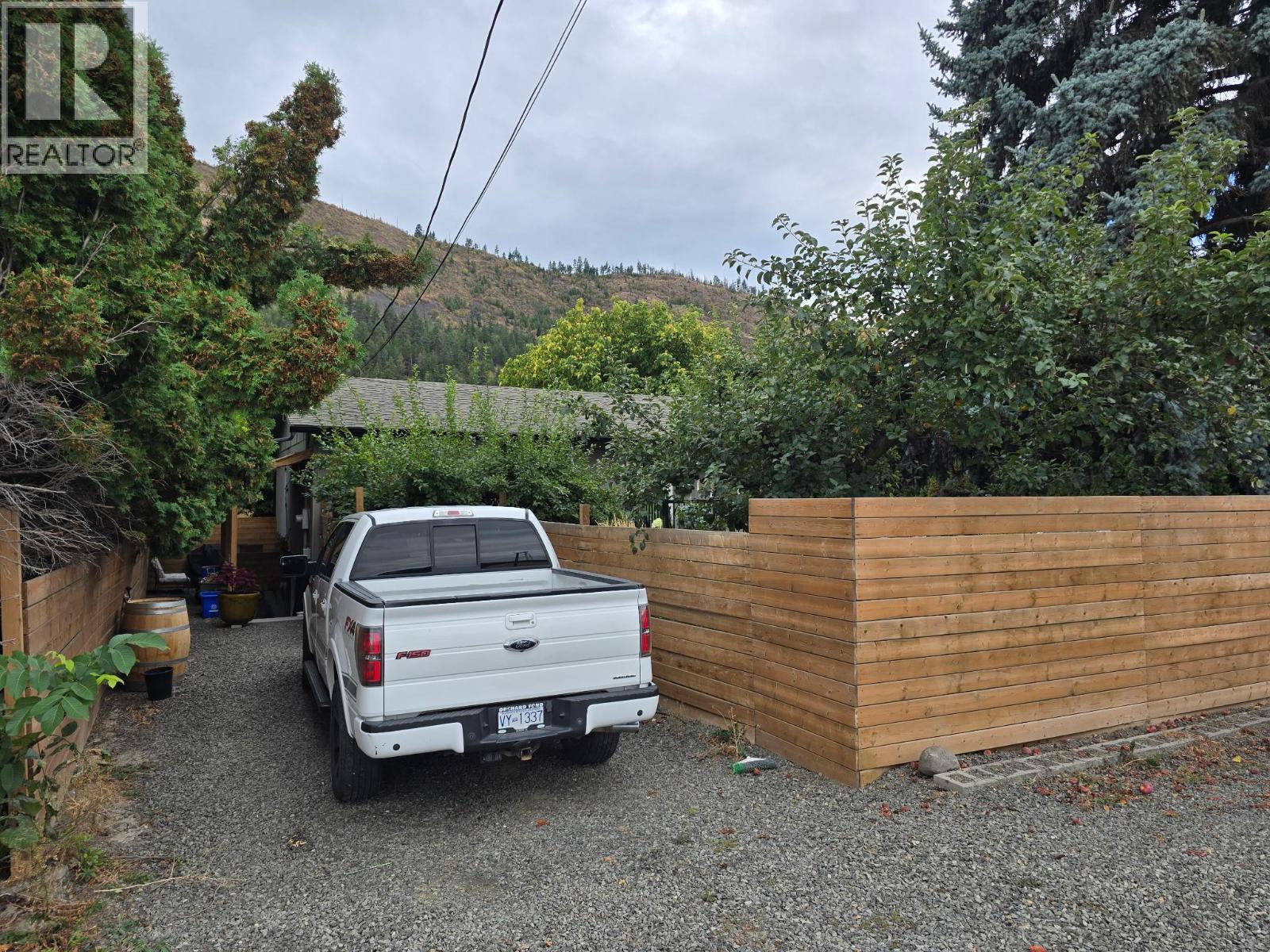 2606 Applewood Road. West Kelowna, British Columbia