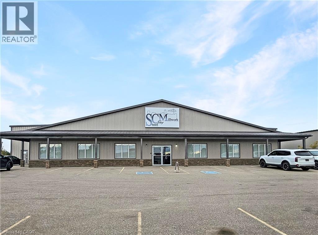 66 Talbot Street E Unit# Front, Cayuga