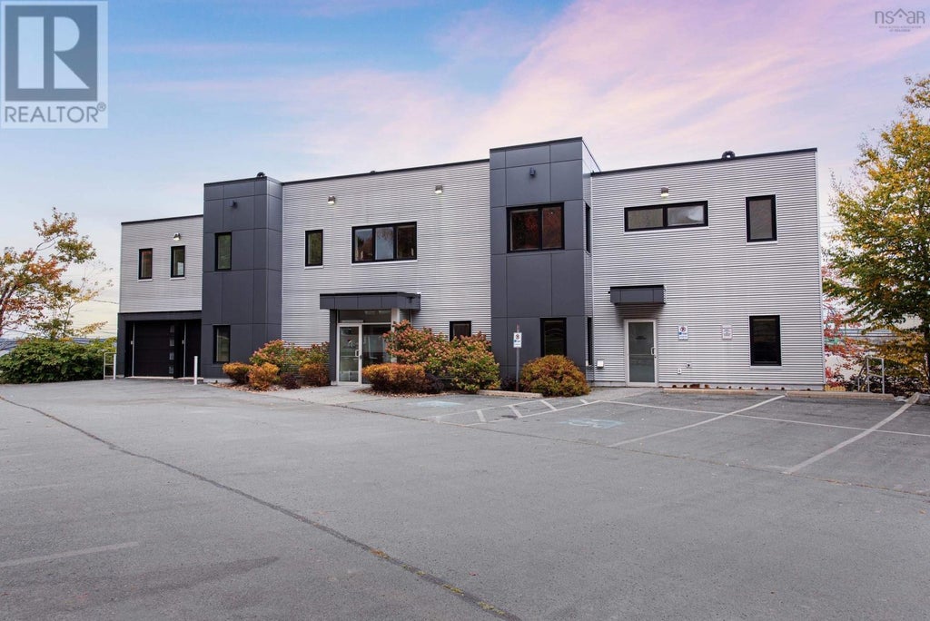 7 Bayview Road, Halifax