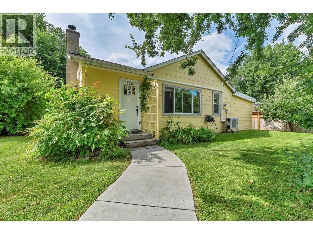 360/370 Robinson Avenue, Naramata