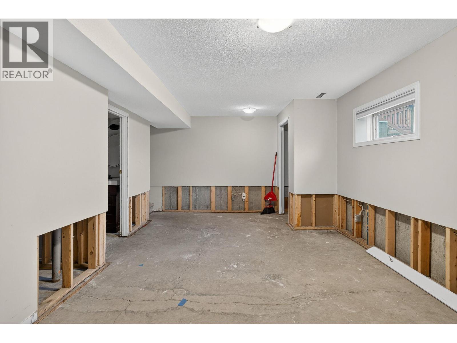 3109 Appaloosa Road. Kelowna, British Columbia