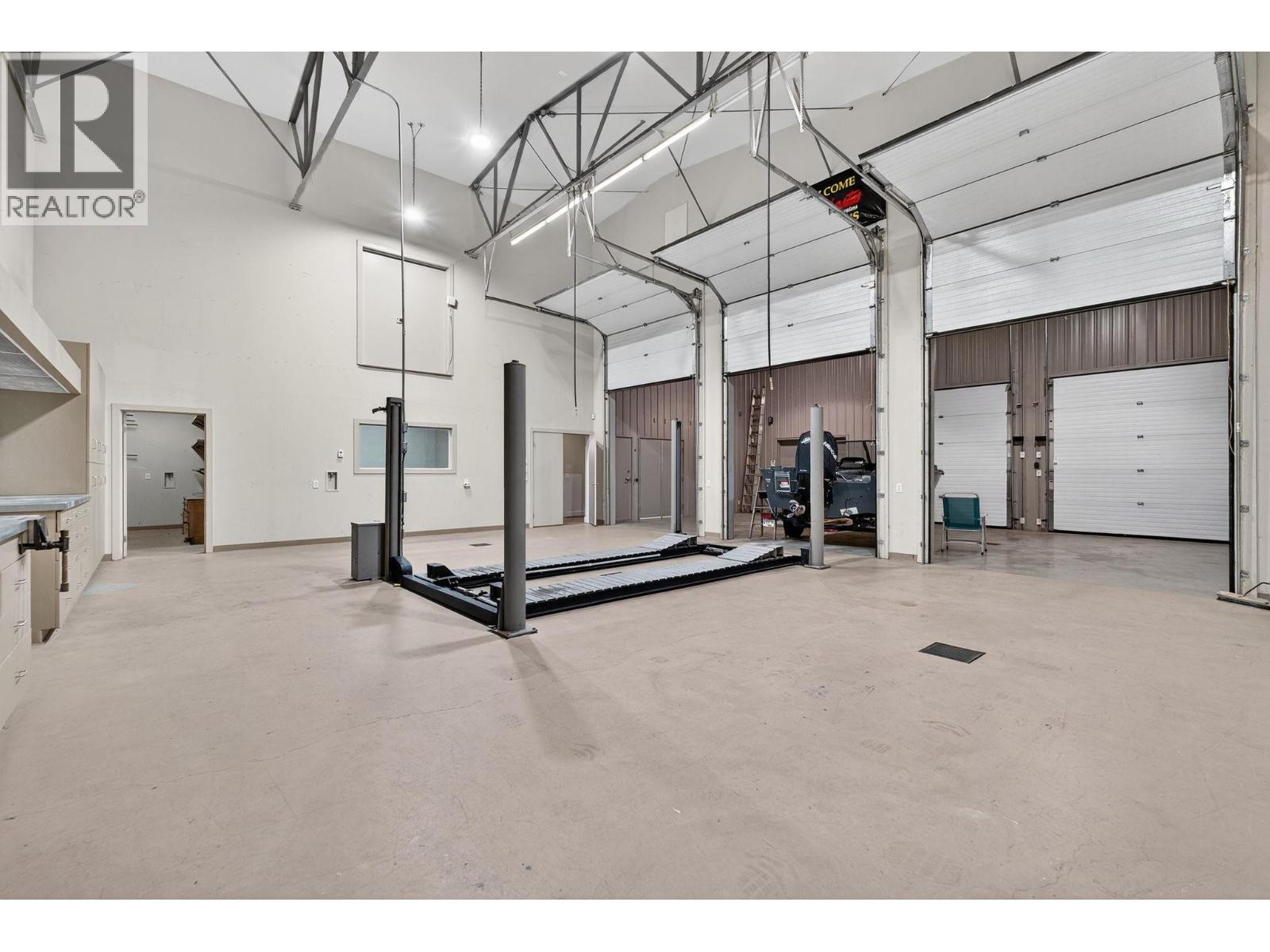 3109 Appaloosa Road. Kelowna, British Columbia